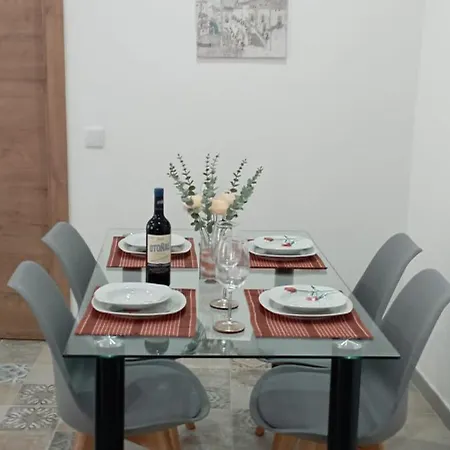 Casco Antiguo * Caces