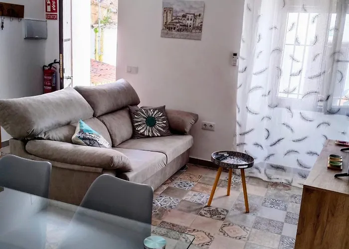 Апартаменты Casco Antiguo Касерес